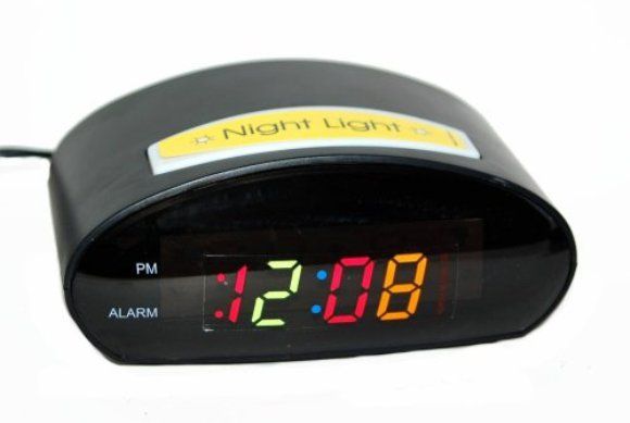 Rádio Relógio com display Multicolorido.