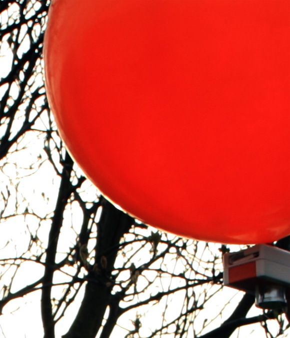 Camera Balloon - Para tirar fotos aéreas.