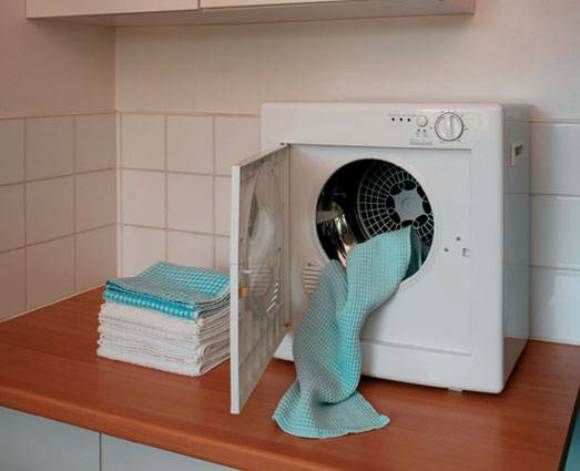Mini secadora ocupa pouquíssimo espaço.