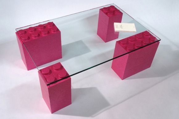 Mobilie sua casa com móveis feitos com blocos de LEGO.
