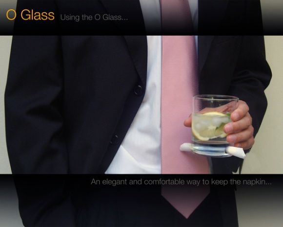 O-Glass - Copo com suporte para Guardanapo.
