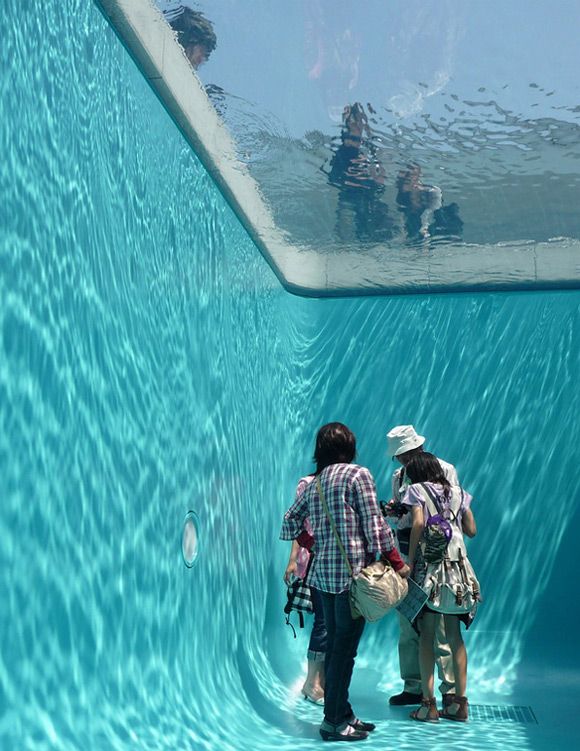 A incrível piscina falsa dos japoneses! (com vídeo)