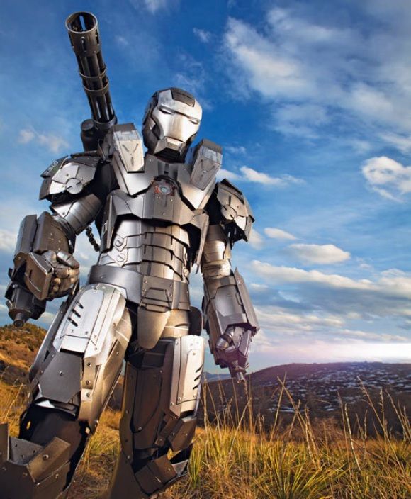 O traje do War Machine de Iron Man 2 existe e funciona de verdade! (com vídeo)