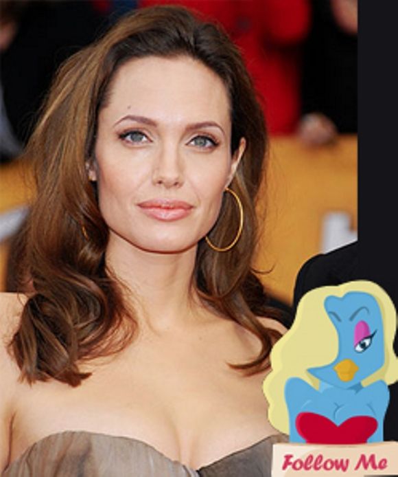 Angelina Jolie finalmente adere ao Twitter.