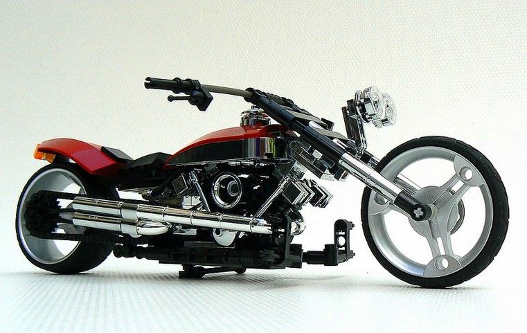 Harley Davidson feita de LEGO.