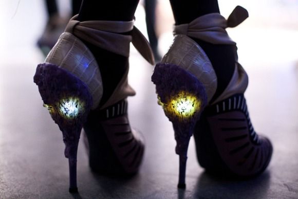 Sapatos Rodarte Glowy.