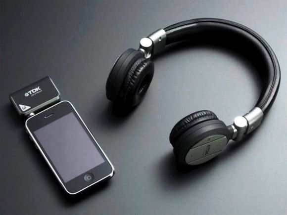 Headphone Wireless da TDK para seu iPod.