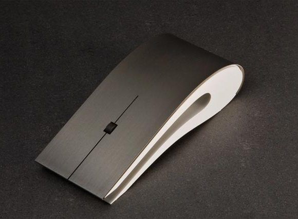 Titanium ID é mouse elegante, mas muito caro.