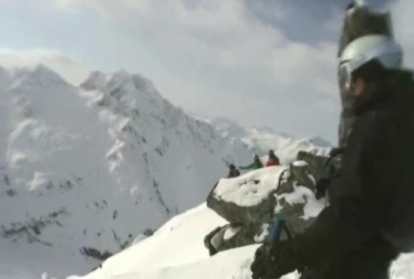 VIDEOFUN - Se deu mal em uma Avalanche mas foi resgatado.