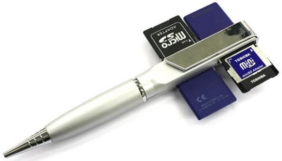 Caneta slot para cartões SD. Uma caneta que pode escrever e ler!