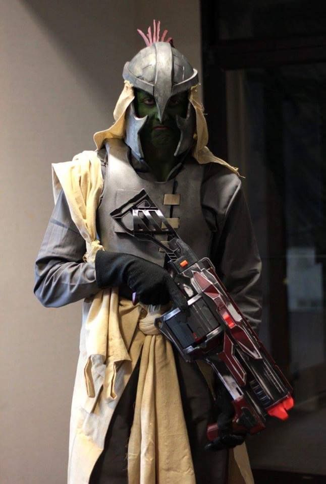 [Image: 13600280_10207975040348608_5127657490351...g~original]