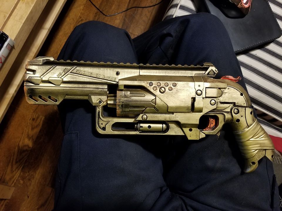 [Image: 33386595_10213496403779243_7765328191454...g~original]