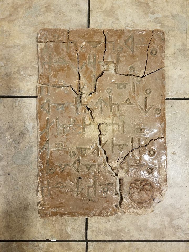 [Image: 33501327_10213496472340957_1277217600455...g~original]