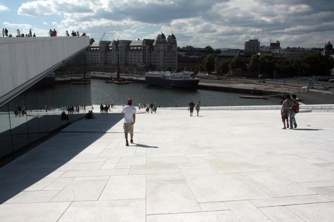 opera in Bj&oslash;rvika