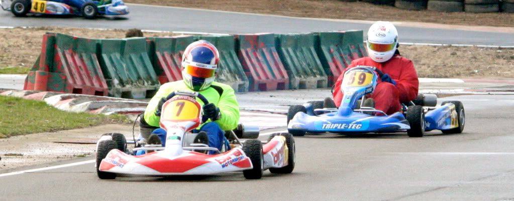 IMAGE: http://i909.photobucket.com/albums/ac300/DonaldMH/IMG_7428.jpg