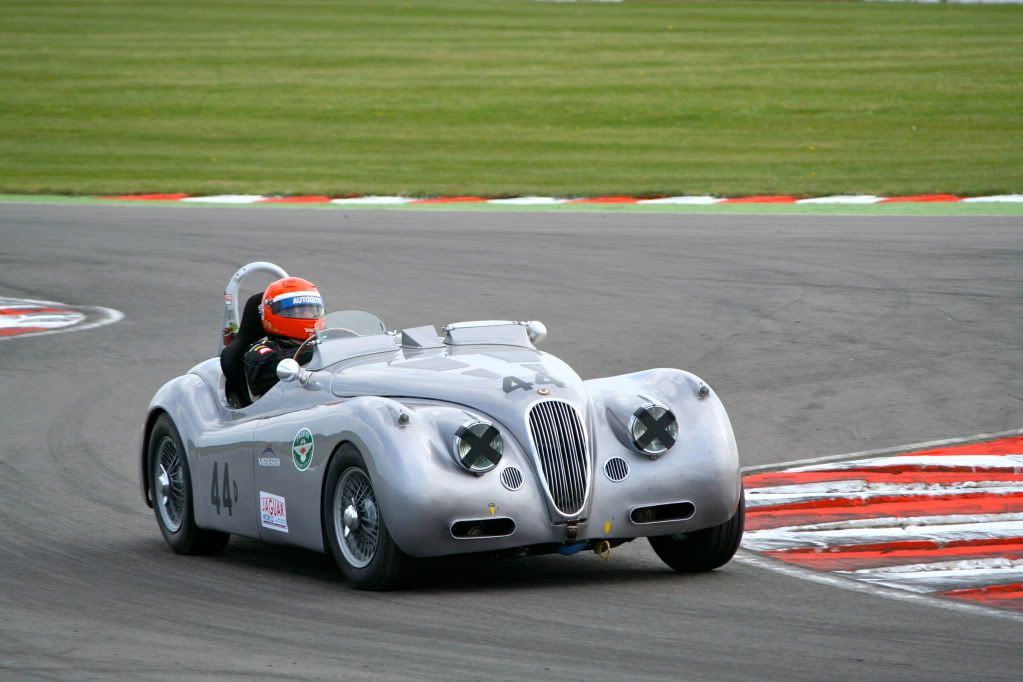 IMAGE: http://i909.photobucket.com/albums/ac300/DonaldMH/Snetterton/IMG_7989.jpg
